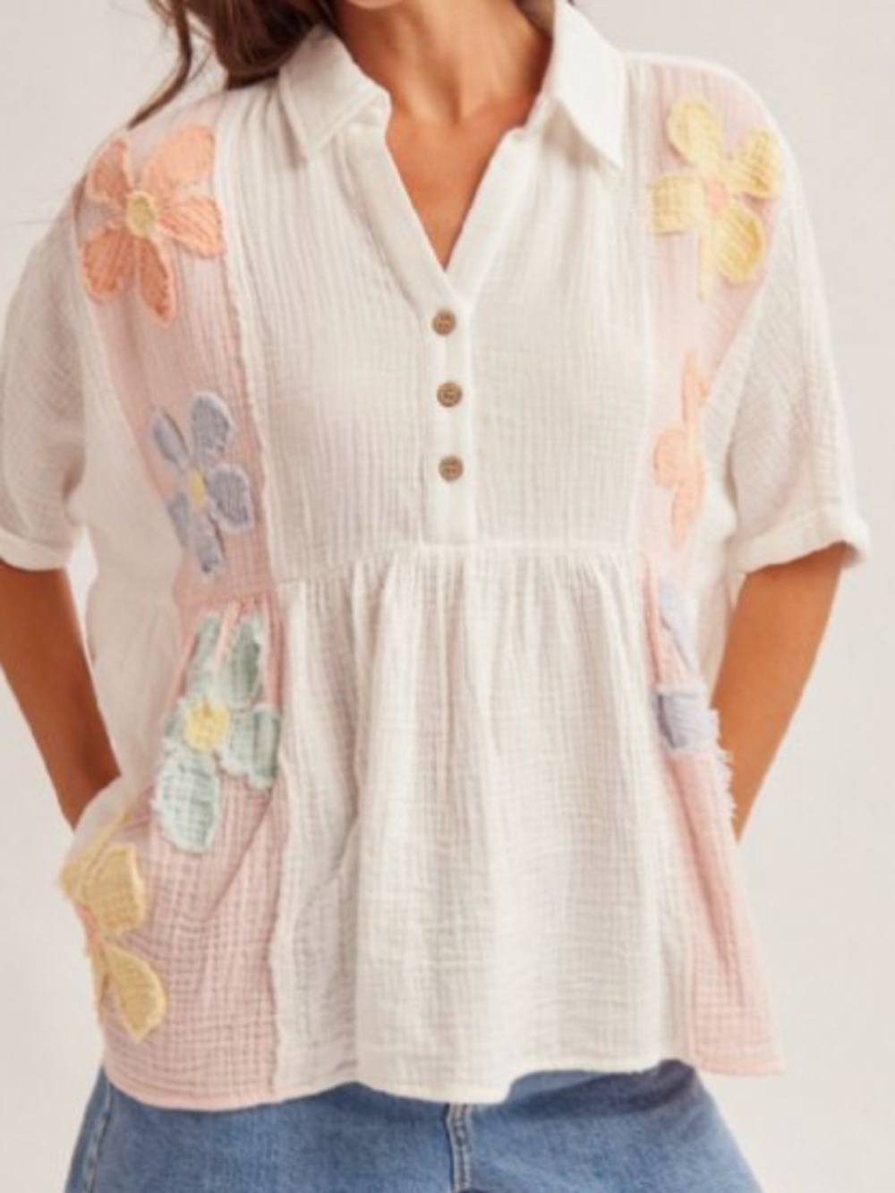 NWT Hem & Thread gauze white top with flowers